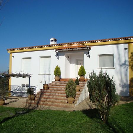 Finca Dehesa Tres Riveros Herrera de Alcantara Exterior photo