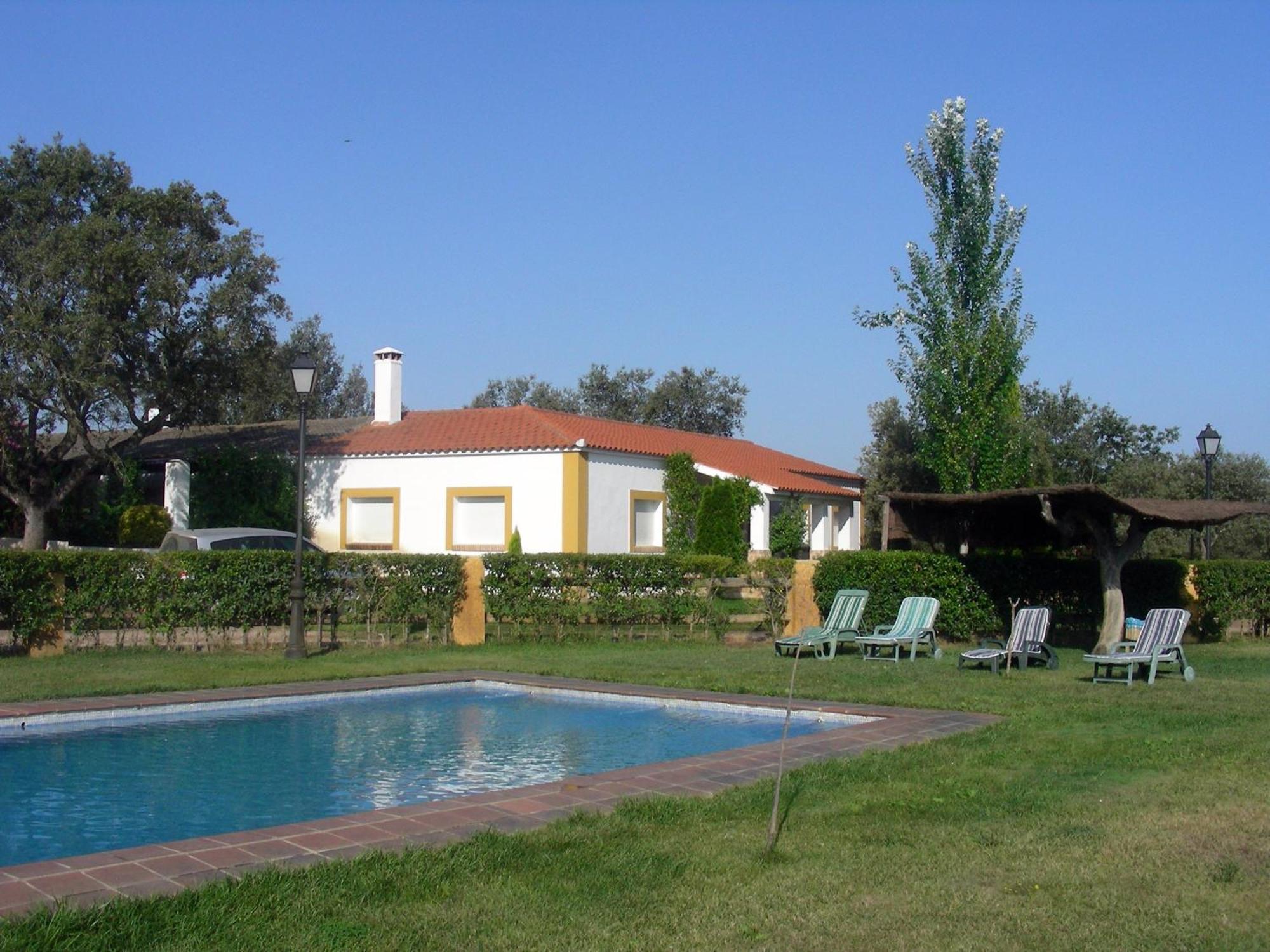 Finca Dehesa Tres Riveros Herrera de Alcantara Exterior photo